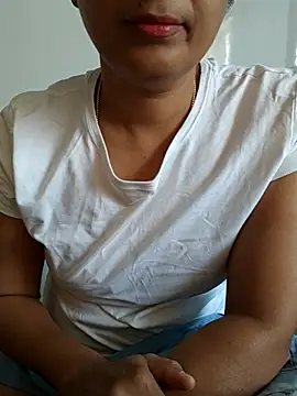 Snapshot of Radhika_rekha_kannada chatting on 07-12-26, 06:37 Radhika rekha kannada online show from 07-12-26, 06:37