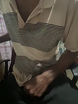 Snapshot of Inuchethi chatting on 01-21-25, 12:25 Inuchethi online show from 01-21-25, 12:25