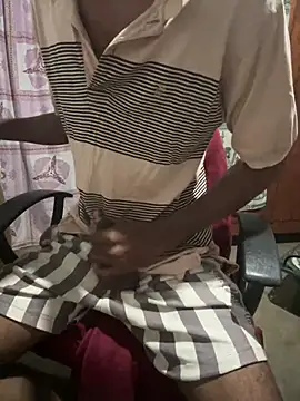 Snapshot of Inuchethi chatting on 01-27-25, 12:43 Inuchethi online show from 01-27-25, 12:43