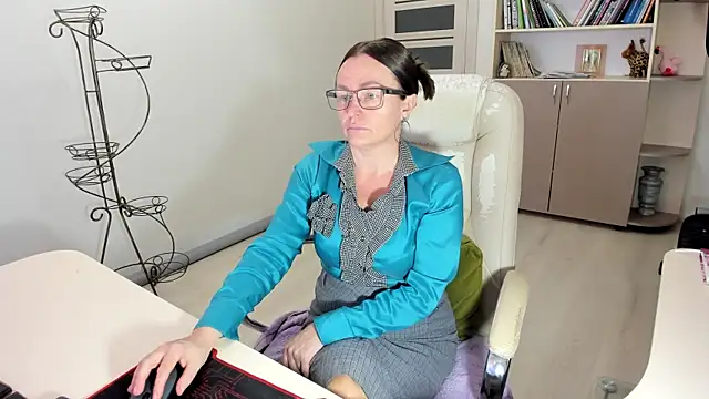 Vika73 online show from 11-09-25, 10:13