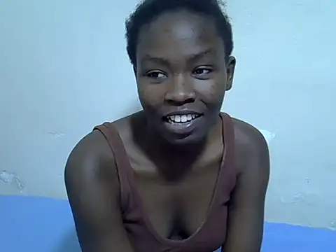 Snapshot of spicy_kittie chatting on 07-30-26, 01:21 spicy kittie online show from 07-30-26, 01:21