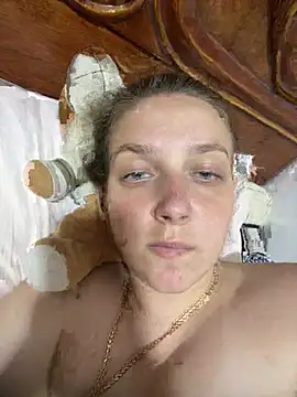 Snapshot of Loulou_fck chatting on 07-09-26, 05:28 Loulou fck online show from 07-09-26, 05:28