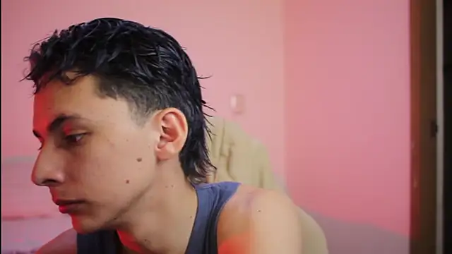 archi love online show from 02-21-26, 05:08