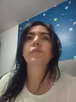 Snapshot of dhanya_moon chatting on 05-27-26, 12:07 dhanya moon online show from 05-27-26, 12:07