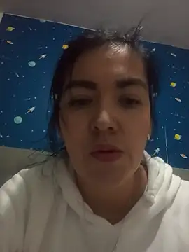 Snapshot of dhanya_moon chatting on 05-31-26, 02:09 dhanya moon online show from 05-31-26, 02:09