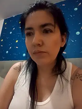 Snapshot of dhanya_moon chatting on 06-05-26, 10:26 dhanya moon online show from 06-05-26, 10:26
