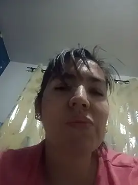 Snapshot of dhanya_moon chatting on 06-14-26, 04:47 dhanya moon online show from 06-14-26, 04:47