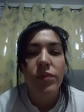 Snapshot of dhanya_moon chatting on 06-16-26, 02:25 dhanya moon online show from 06-16-26, 02:25
