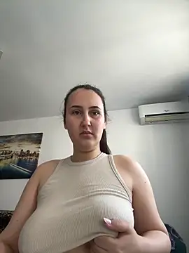 Snapshot of SweetTerrea chatting on 05-25-26, 07:03 SweetTerrea online show from 05-25-26, 07:03