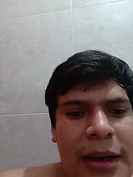 Snapshot of hugodanger chatting on 08-04-26, 12:25 hugodanger online show from 08-04-26, 12:25