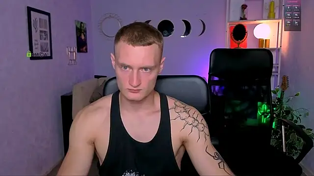 Snapshot of mike_crist chatting on 06-17-26, 07:04 mike crist online show from 06-17-26, 07:04