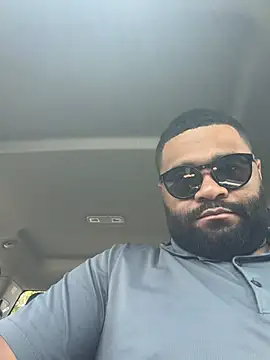 Snapshot of lr1744 chatting on 07-15-26, 03:39 lr1744 online show from 07-15-26, 03:39