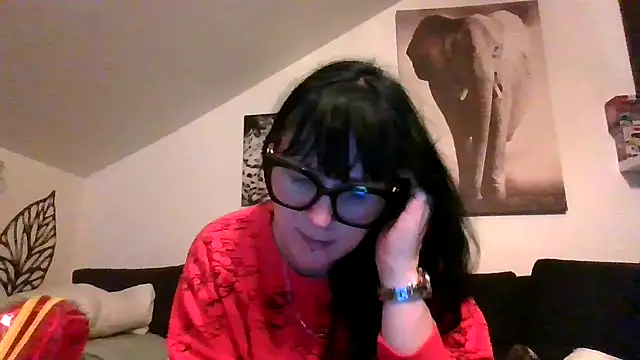 Snapshot of sexujuly88 chatting on 02-11-26, 09:20 sexujuly88 online show from 02-11-26, 09:20