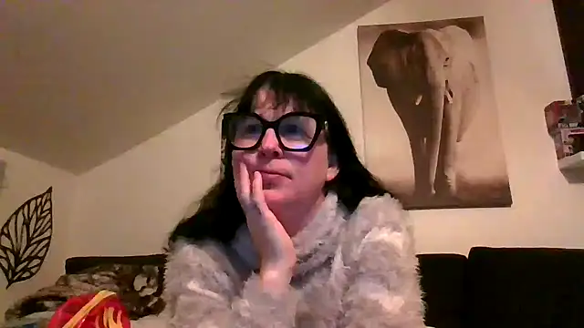 Snapshot of sexujuly88 chatting on 02-24-26, 09:57 sexujuly88 online show from 02-24-26, 09:57