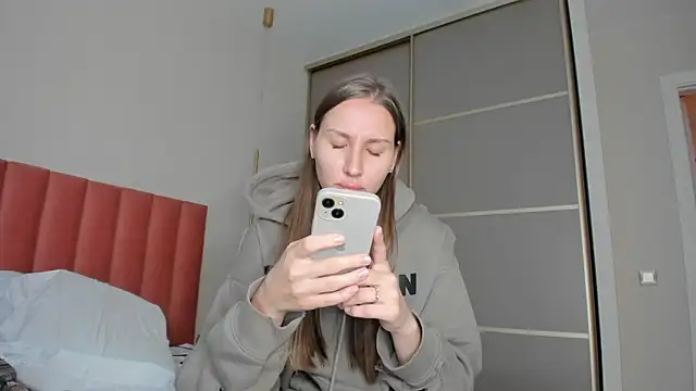 SofiClimbing online show from 01-12-25, 08:57