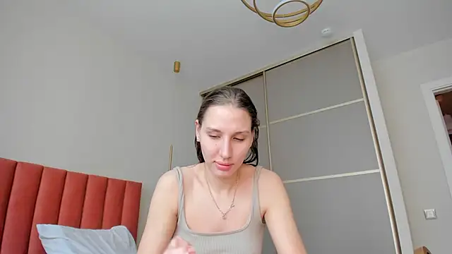 SofiClimbing online show from 03-05-25, 05:29