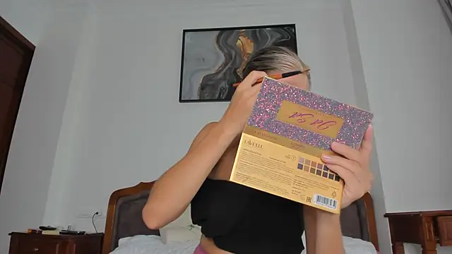 SofiClimbing online show from 09-27-25, 06:18