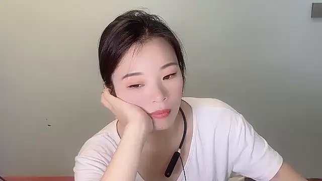 Snapshot of chaomei- chatting on 07-06-26, 03:58 chaomei- online show from 07-06-26, 03:58