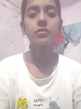 Snapshot of Saloni-Tyagi chatting on 07-07-26, 11:03 Saloni-Tyagi online show from 07-07-26, 11:03