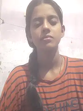 Snapshot of Saloni-Tyagi chatting on 07-25-26, 09:12 Saloni-Tyagi online show from 07-25-26, 09:12