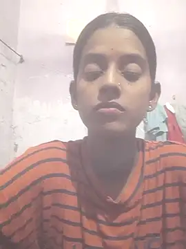 Snapshot of Saloni-Tyagi chatting on 08-01-26, 05:12 Saloni-Tyagi online show from 08-01-26, 05:12