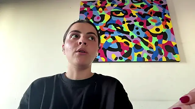 Snapshot of MarisaKomar chatting on 06-05-26, 03:51 MarisaKomar online show from 06-05-26, 03:51