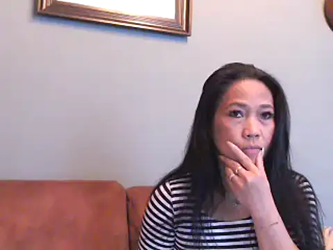 Snapshot of Hornygirltheone chatting on 02-27-25, 02:54 Hornygirltheone online show from 02-27-25, 02:54