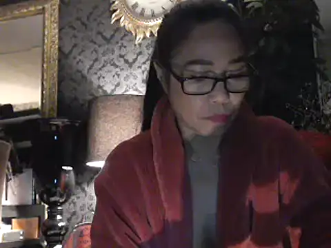 Snapshot of Hornygirltheone chatting on 03-13-25, 10:54 Hornygirltheone online show from 03-13-25, 10:54