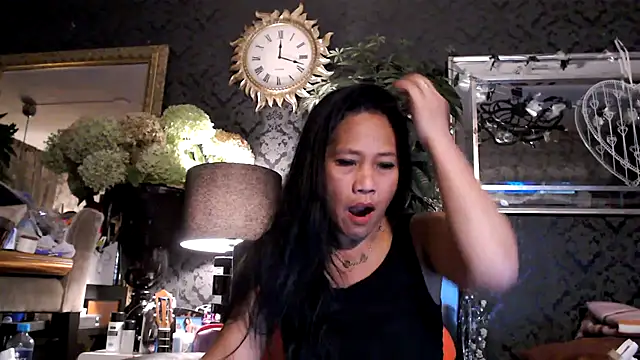 Snapshot of Hornygirltheone chatting on 09-15-25, 11:16 Hornygirltheone online show from 09-15-25, 11:16