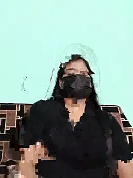 Snapshot of Sweathatamil chatting on 06-21-26, 05:37 Sweathatamil online show from 06-21-26, 05:37