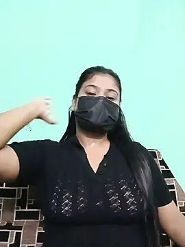 Snapshot of Sweathatamil chatting on 06-23-26, 04:27 Sweathatamil online show from 06-23-26, 04:27