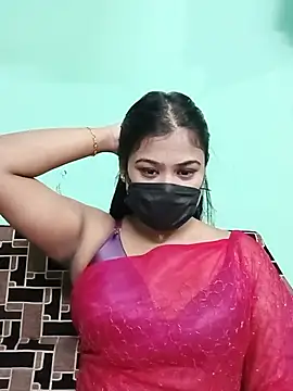 Snapshot of Sweathatamil chatting on 06-27-26, 04:34 Sweathatamil online show from 06-27-26, 04:34