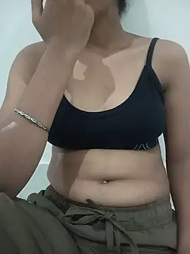 Snapshot of Riya5677 chatting on 07-01-26, 03:19 Riya5677 online show from 07-01-26, 03:19