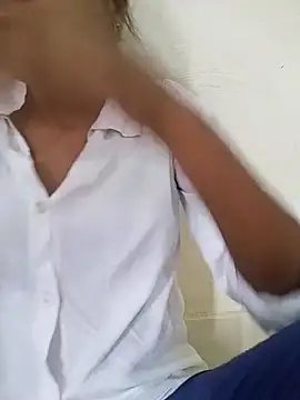 Snapshot of Riya5677 chatting on 07-15-26, 03:45 Riya5677 online show from 07-15-26, 03:45