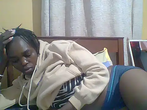 Snapshot of fancyfancy1 chatting on 06-18-26, 10:14 fancyfancy1 online show from 06-18-26, 10:14