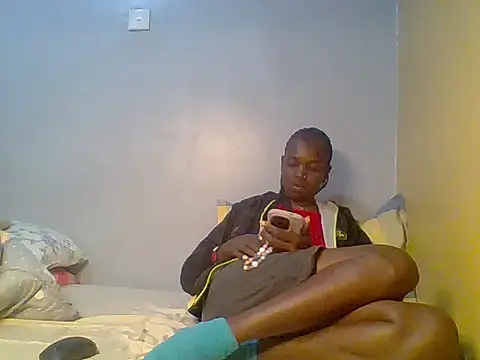 Snapshot of fancyfancy1 chatting on 07-19-26, 07:12 fancyfancy1 online show from 07-19-26, 07:12