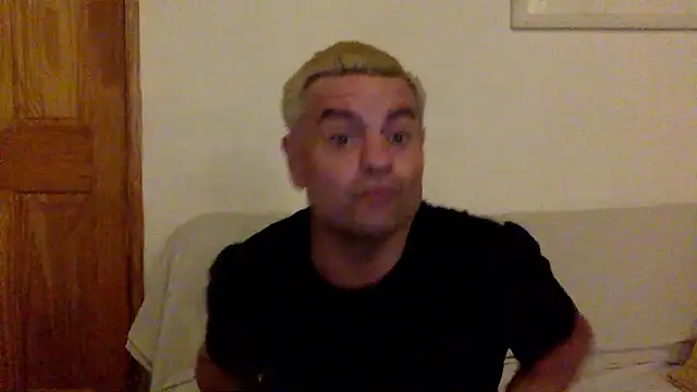 HugodelSol online show from 06-18-26, 12:22
