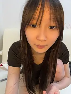 Snapshot of zhili77888 chatting on 07-12-26, 06:43 zhili77888 online show from 07-12-26, 06:43