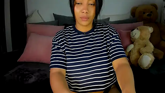 NicolePasqualott online show from 12-29-24, 10:47