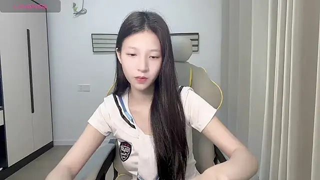 Snapshot of yy-1314 chatting on 06-25-26, 02:32 yy-1314 online show from 06-25-26, 02:32