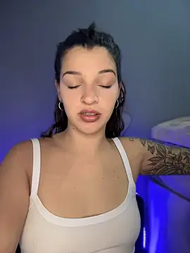 Snapshot of maar-1 chatting on 07-08-26, 03:11 maar-1 online show from 07-08-26, 03:11