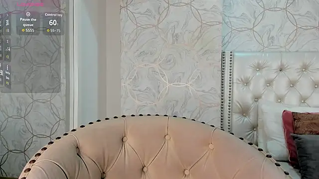 Snapshot of britanny_77 chatting on 08-05-26, 07:38 britanny 77 online show from 08-05-26, 07:38