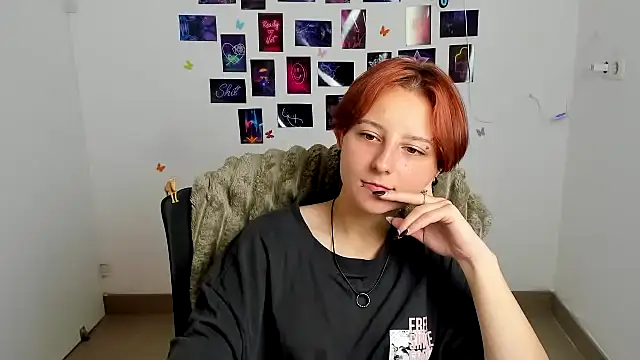 Snapshot of Dilara_Kiss_ chatting on 07-07-26, 11:25 Dilara Kiss online show from 07-07-26, 11:25
