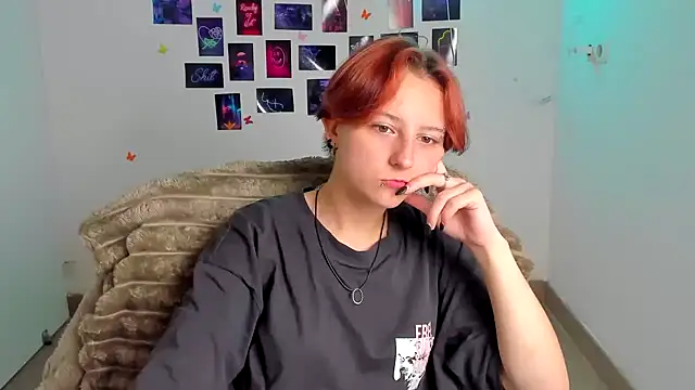 Snapshot of Dilara_Kiss_ chatting on 07-11-26, 11:13 Dilara Kiss online show from 07-11-26, 11:13