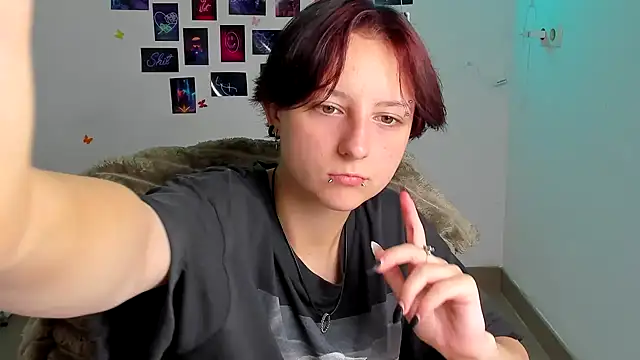 Snapshot of Dilara_Kiss_ chatting on 07-15-26, 05:12 Dilara Kiss online show from 07-15-26, 05:12