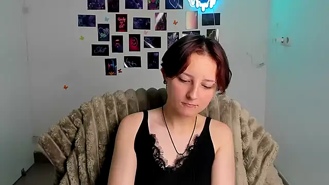 Snapshot of Dilara_Kiss_ chatting on 07-28-26, 12:48 Dilara Kiss online show from 07-28-26, 12:48