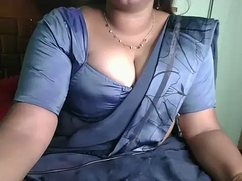 Snapshot of Tamil_Shailu chatting on 06-29-26, 01:11 Tamil Shailu online show from 06-29-26, 01:11