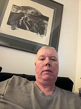 Snapshot of cumboy chatting on 02-21-25, 01:22 cumboy online show from 02-21-25, 01:22