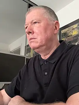 Snapshot of cumboy chatting on 02-27-26, 11:32 cumboy online show from 02-27-26, 11:32