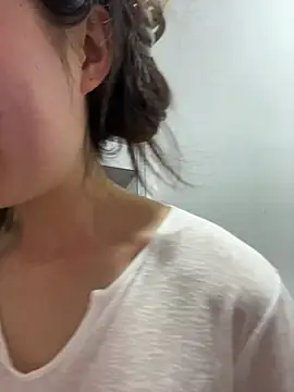 Snapshot of xiaojiao520 chatting on 06-30-26, 03:02 xiaojiao520 online show from 06-30-26, 03:02